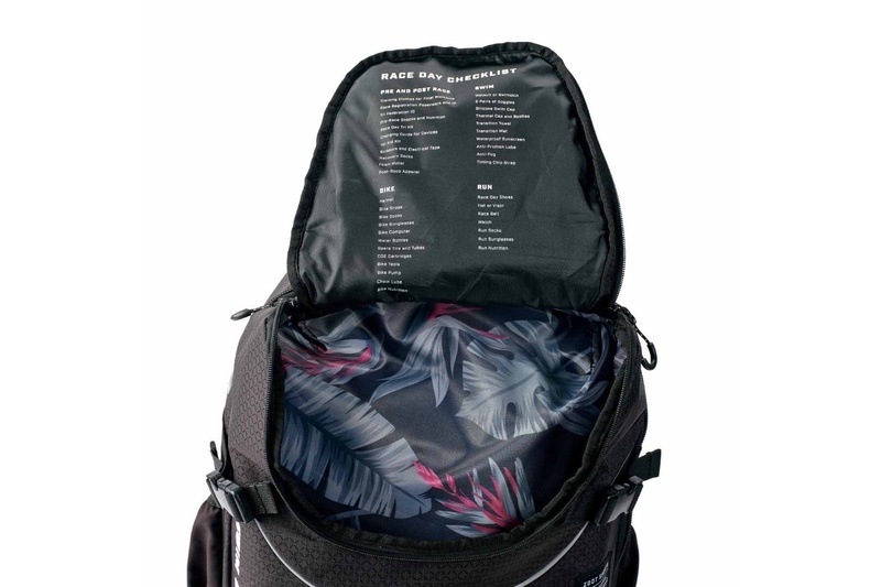 Zoot  Ultra Tri Bag (BLK)トライバック トライアスロン専用   トランジションバッグ ブラック Unisex Z2302001010