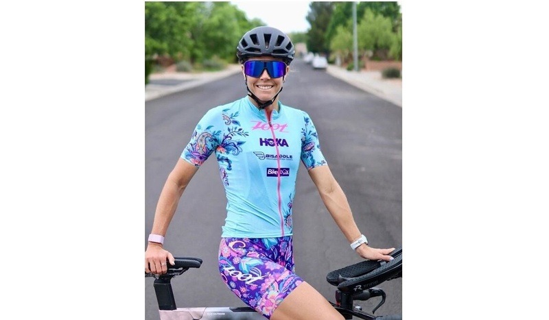 WOMEN TRI 6 SHORT (UTOPIA) トライアスロン セパレート トライショーツ トライパンツ ZFT21064