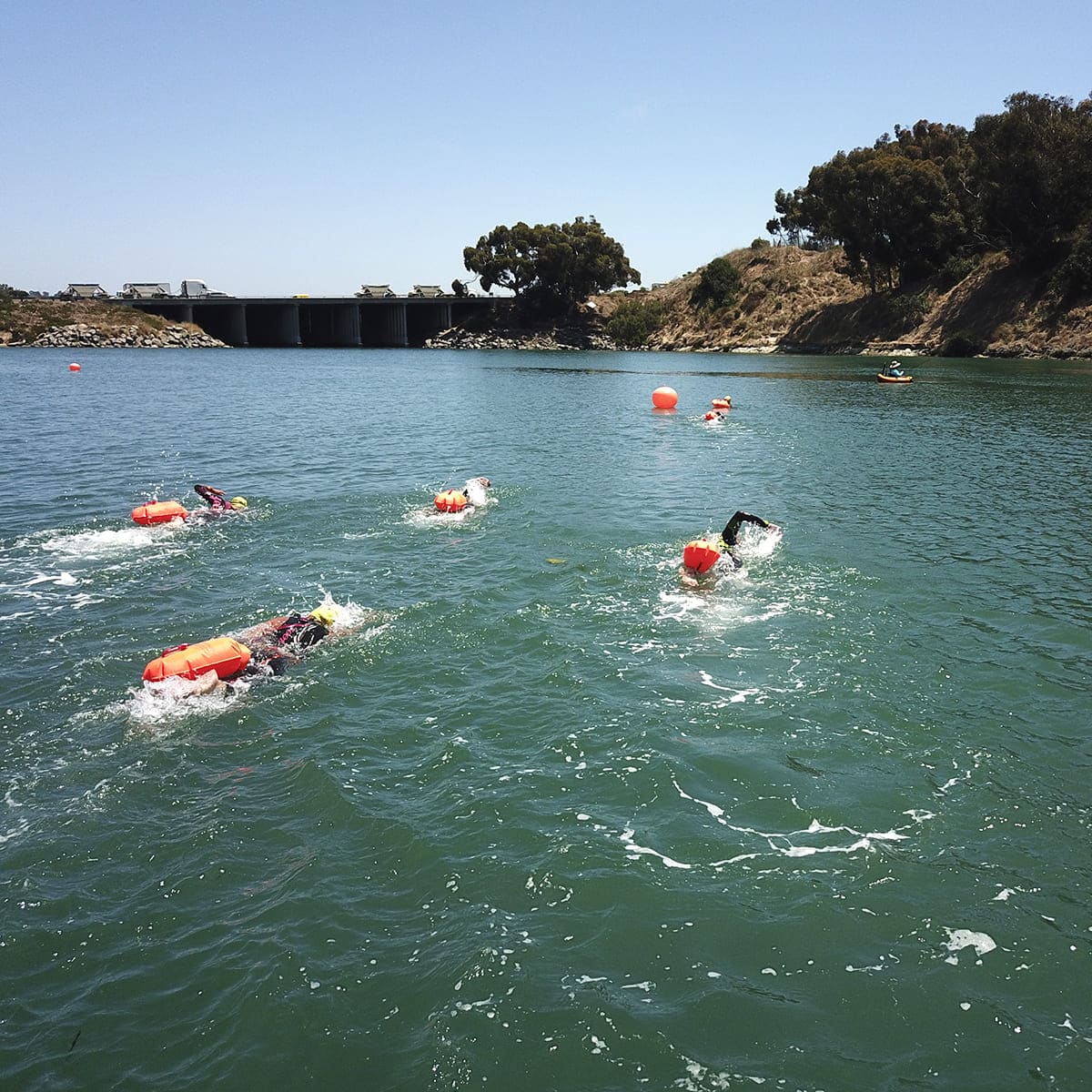 Zoot Ultra Swim Safety Buoy & Dry Bag ( Neon Pink) セーフティスイムブイ＆ドライバッグ 15L ネオンカラー 高視認性 防水収納