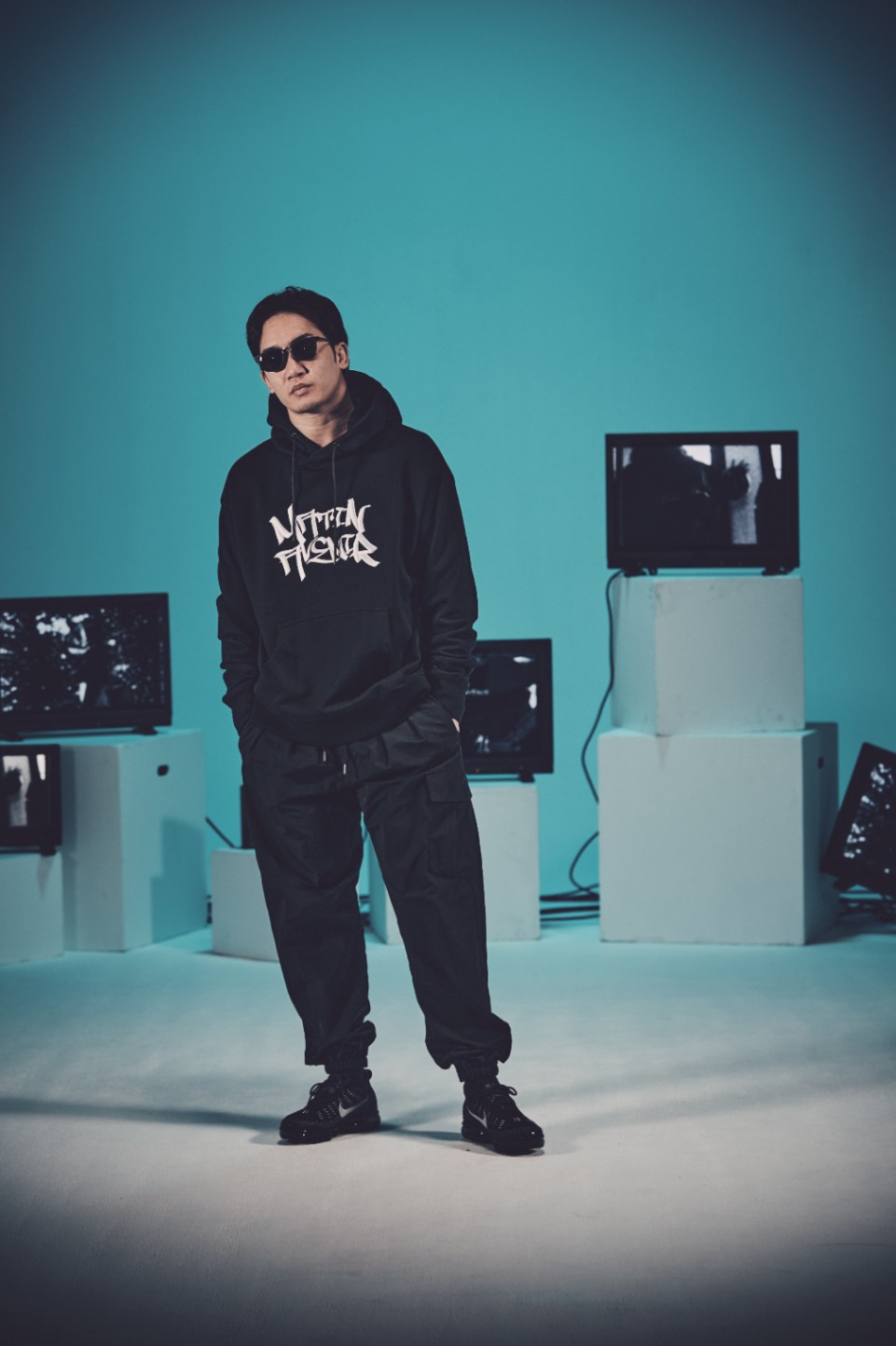 フロントロゴパーカー