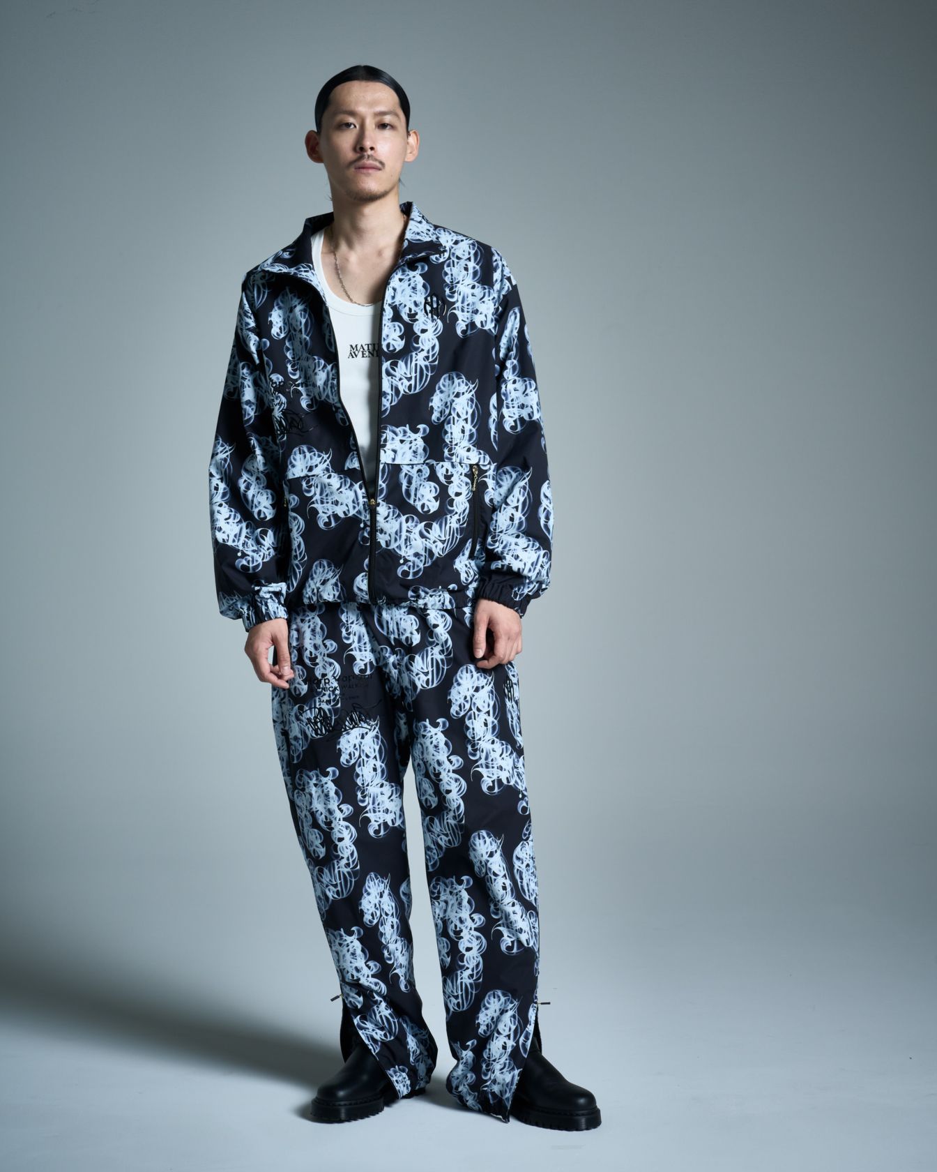 “Harp Vapour” BY Nick Walker パンツ