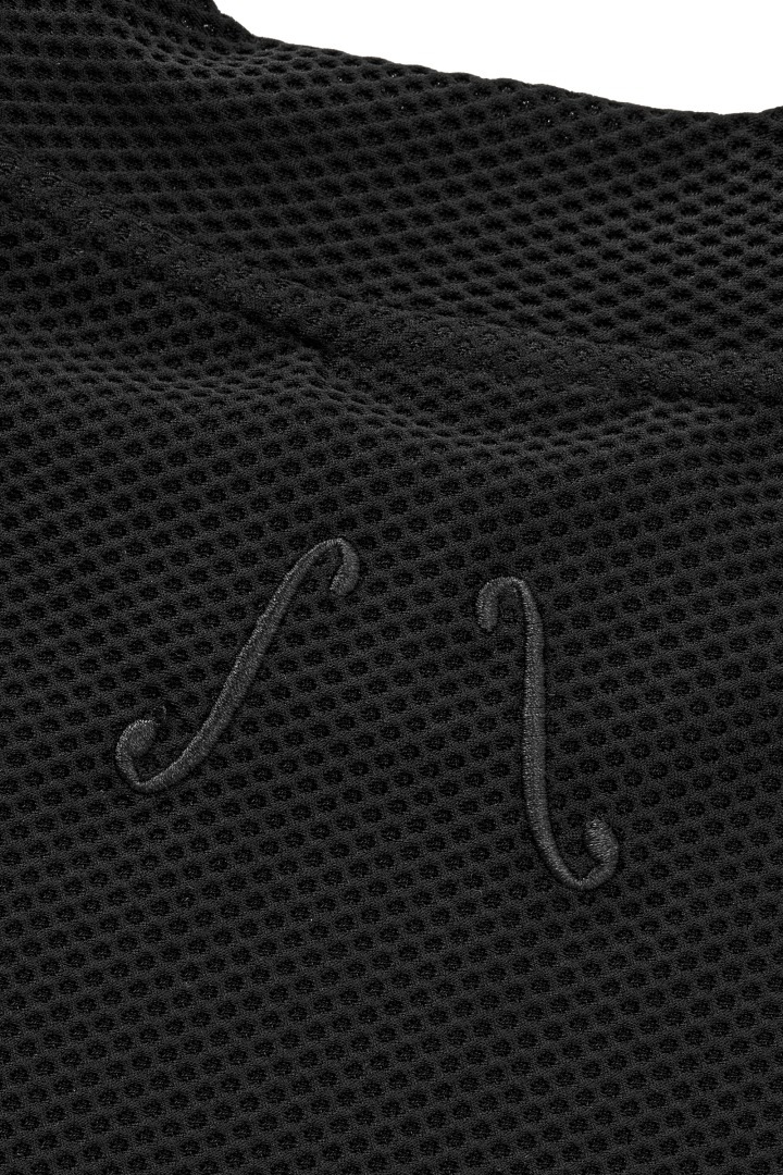 ワッフルメッシュモックネックロゴTシャツ