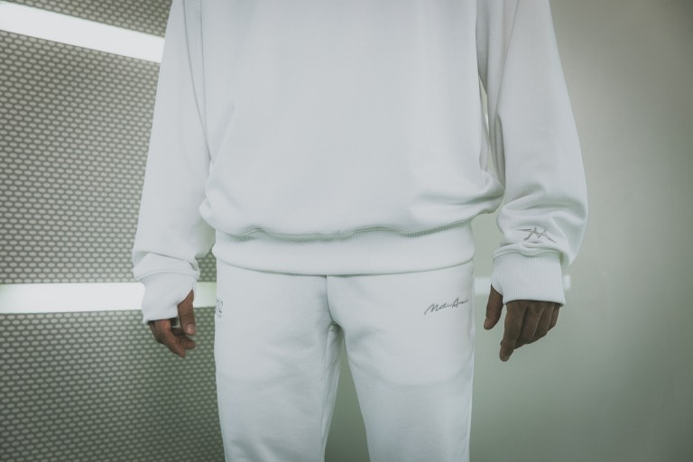 BIG SILHOUETTE PULLOVER ホワイト