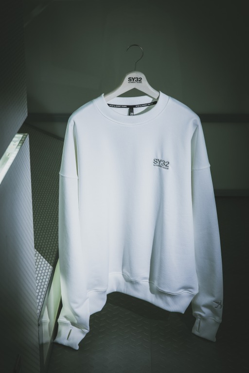 BIG SILHOUETTE PULLOVER ホワイト