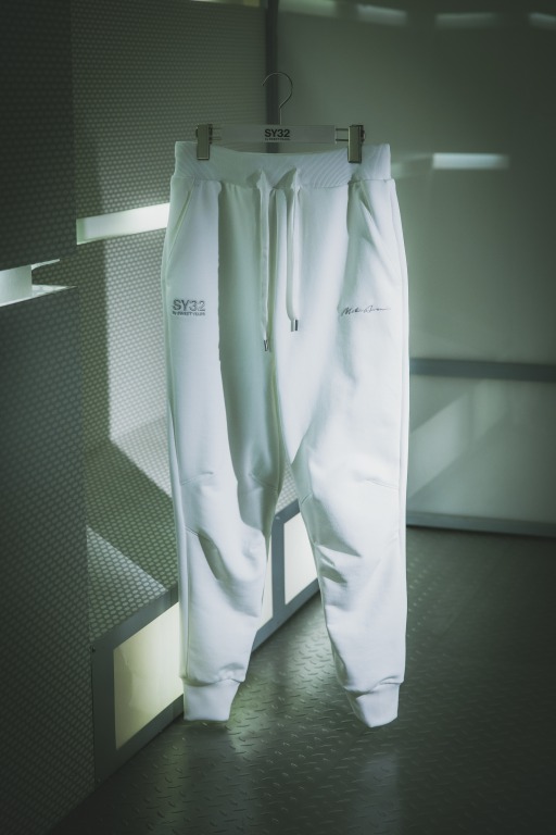 COLLABORATION LONG PANTS ホワイト