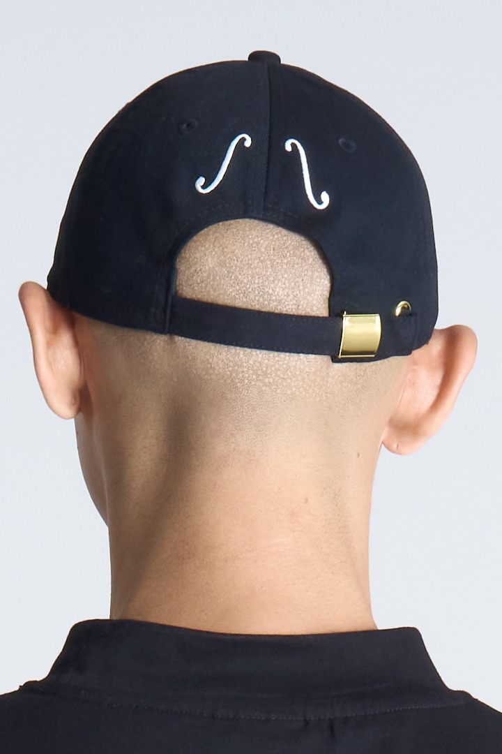 ロープモチーフロゴキャップ