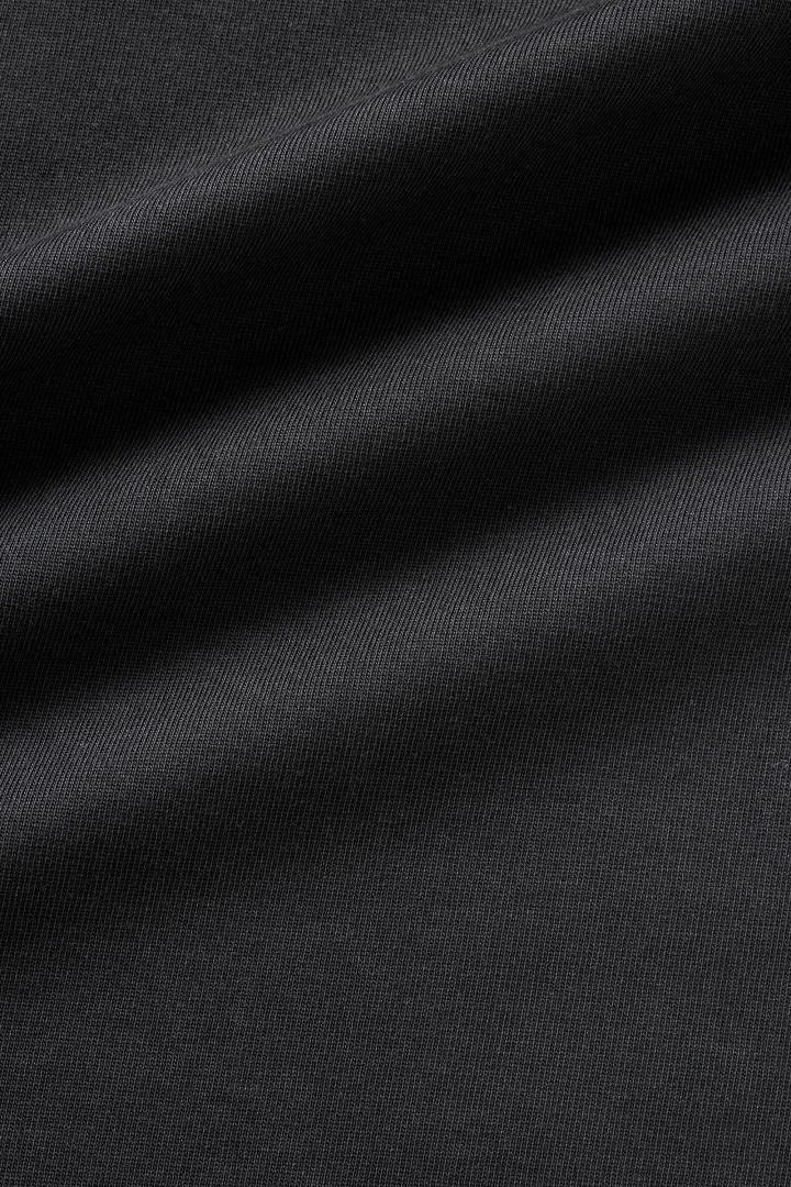 ワンポイントロゴ刺繍Tシャツ オールブラック