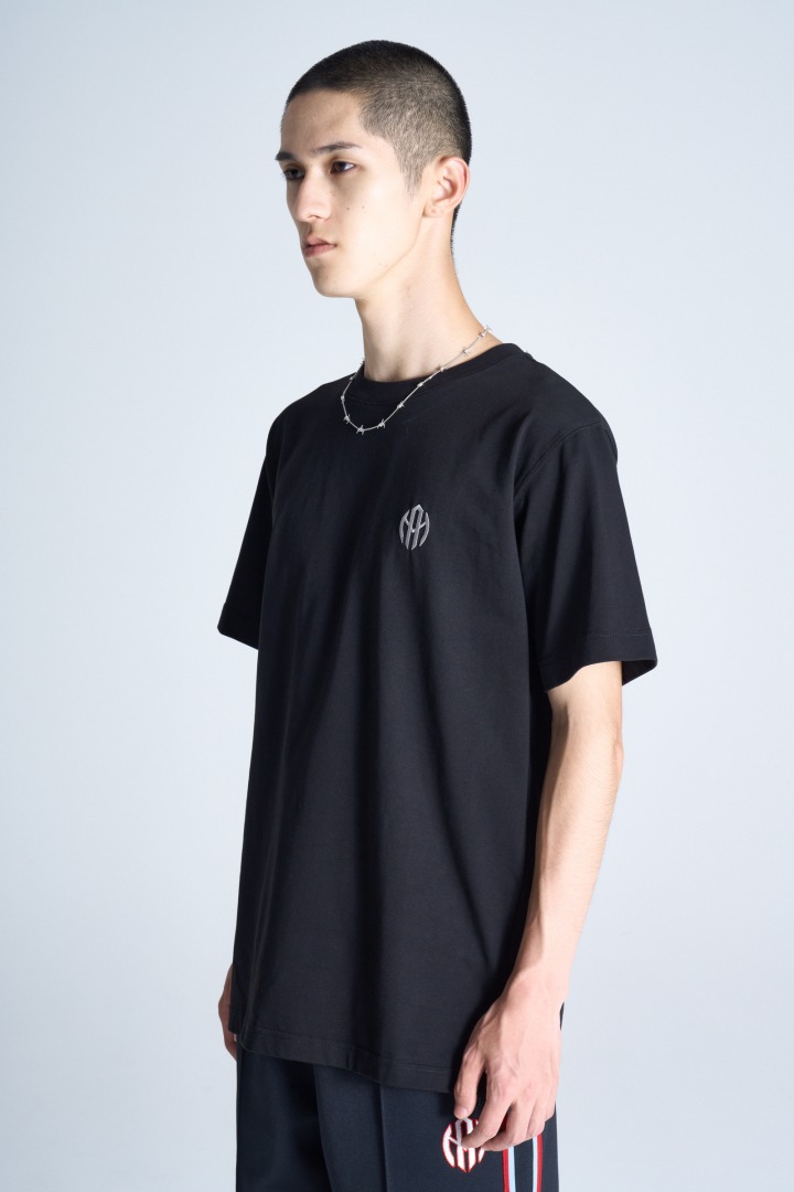 ワンポイントロゴ刺繍Tシャツ ブラックグレー