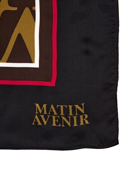 “VANDAL CHILD” BY Nick Walkerモノグラムシルクスカーフ