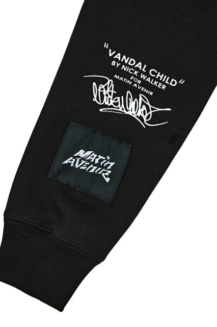 “VANDAL CHILD” BY Nick Walker ダブルジップフーディー