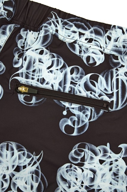 “Harp Vapour” BY Nick Walker パンツ