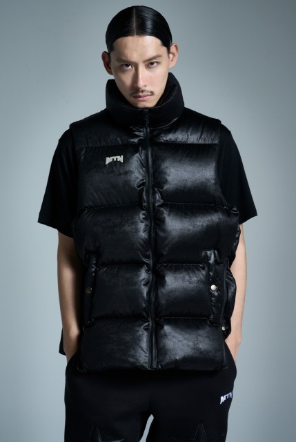 ボリュームダウンベスト