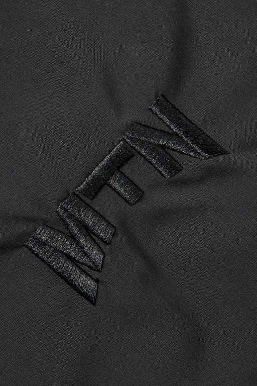 ブラックタフタパンツ