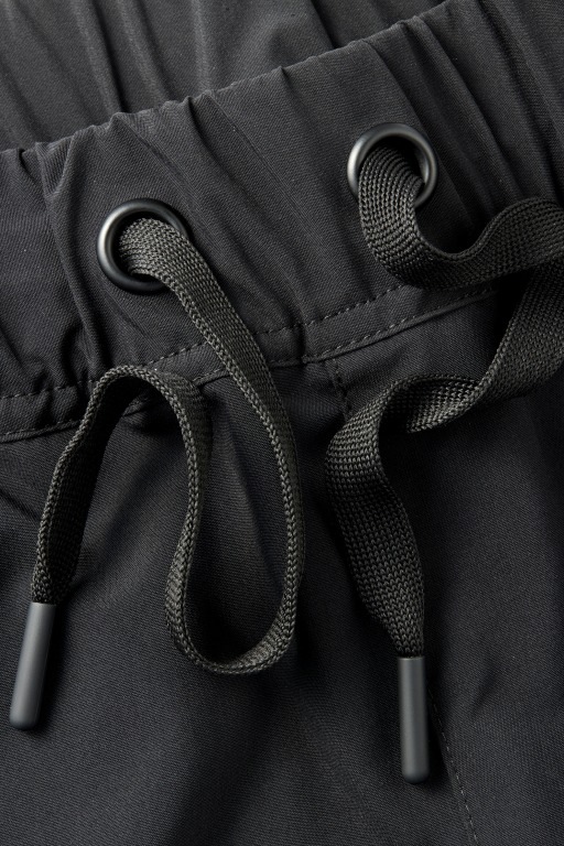 ブラックタフタパンツ