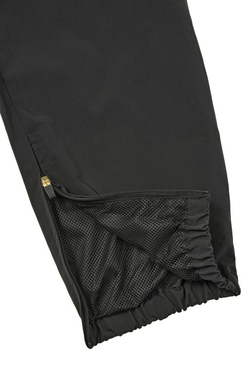 ブラックタフタパンツ