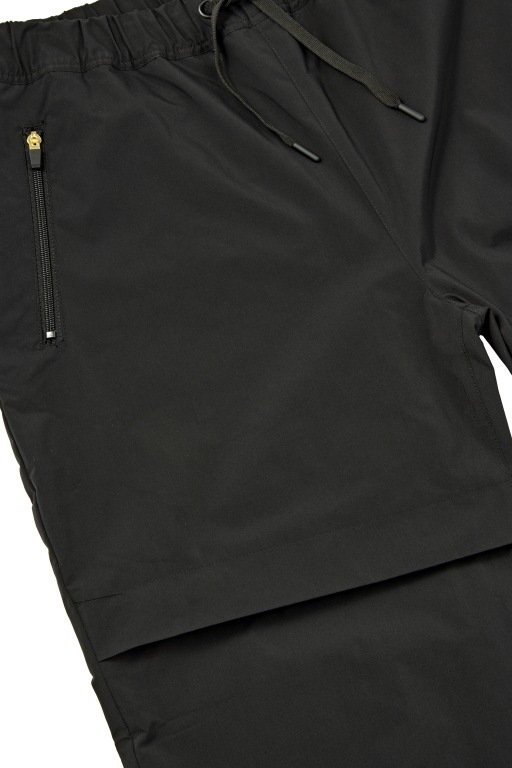 ブラックタフタパンツ