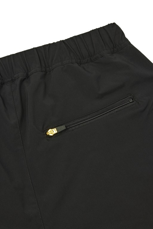 ブラックタフタパンツ