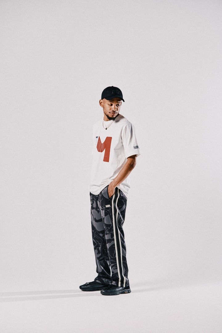 Mプリント Tシャツ ホワイト