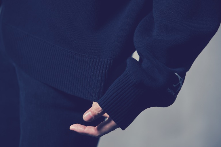 ダブルジャガードニット ブラック