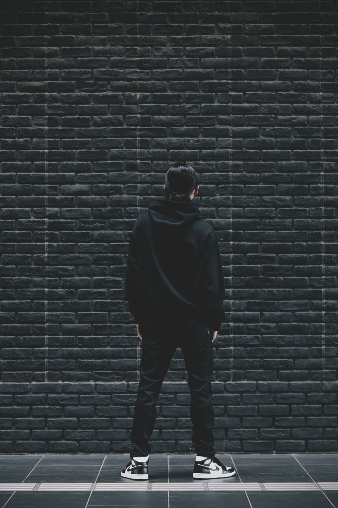 サガラ刺繍パーカー