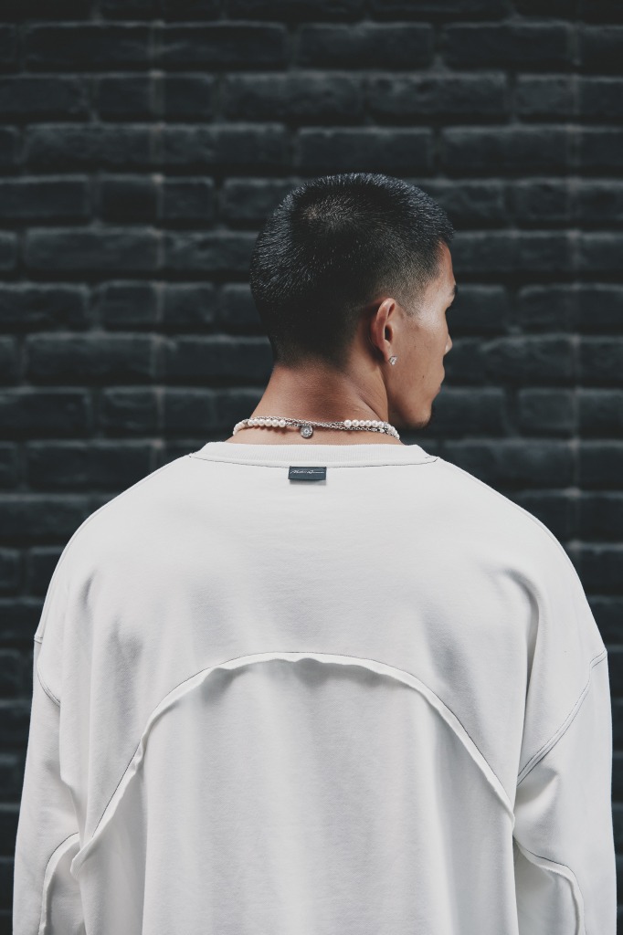 切り替えトレーナー ホワイト