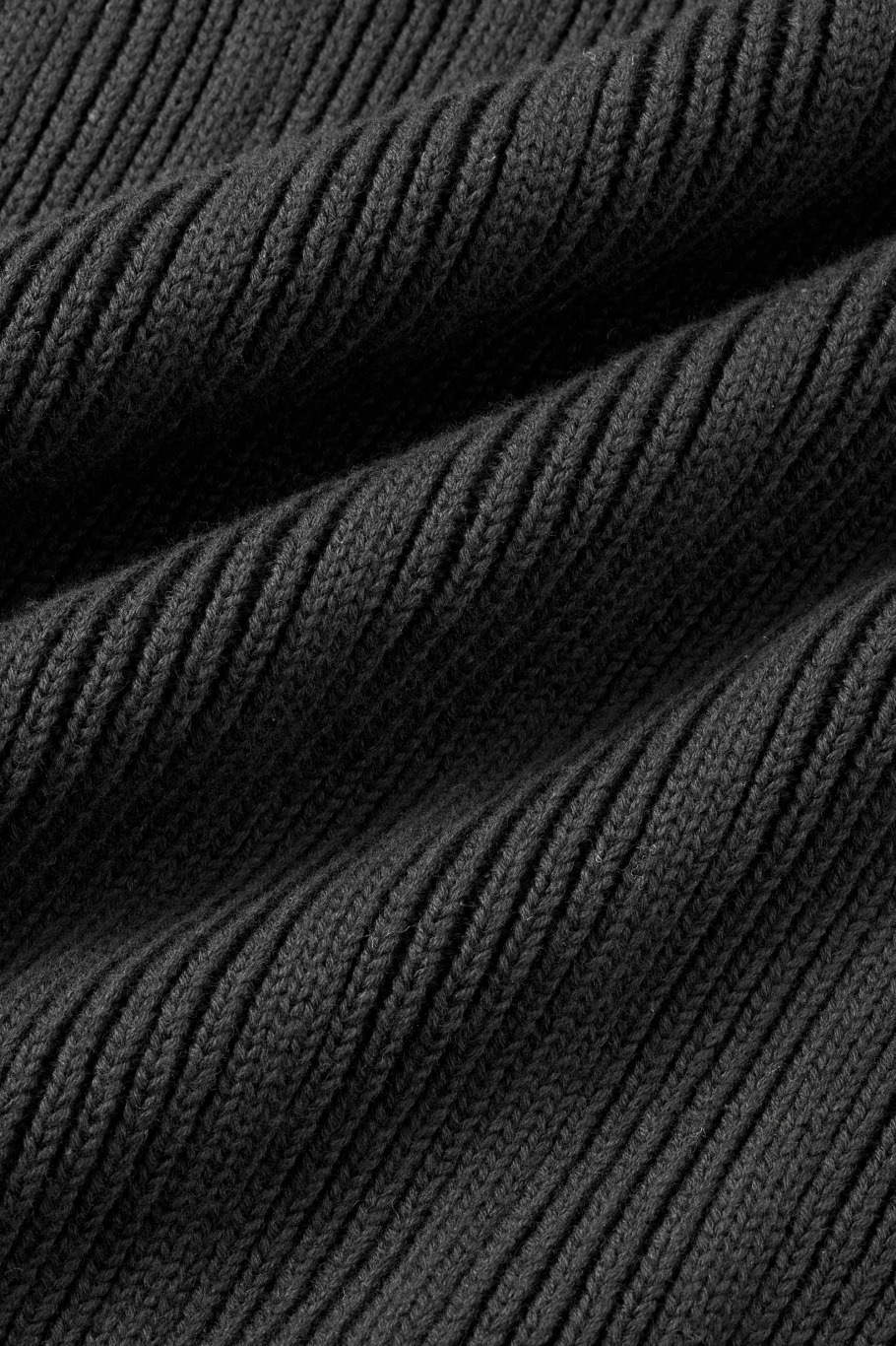 タートルネックニット