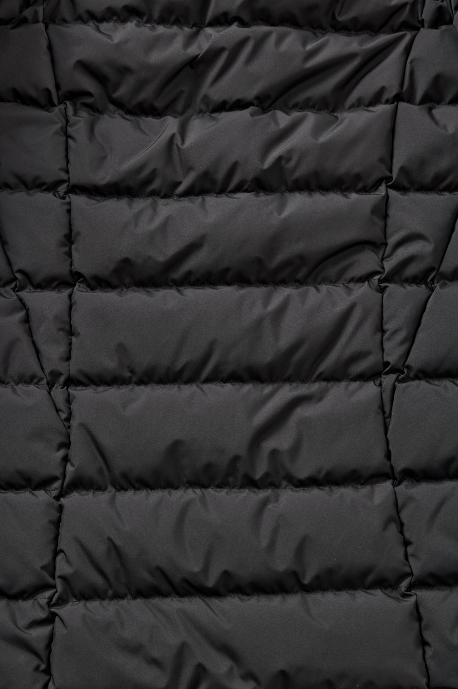 インフードダウンジャケット