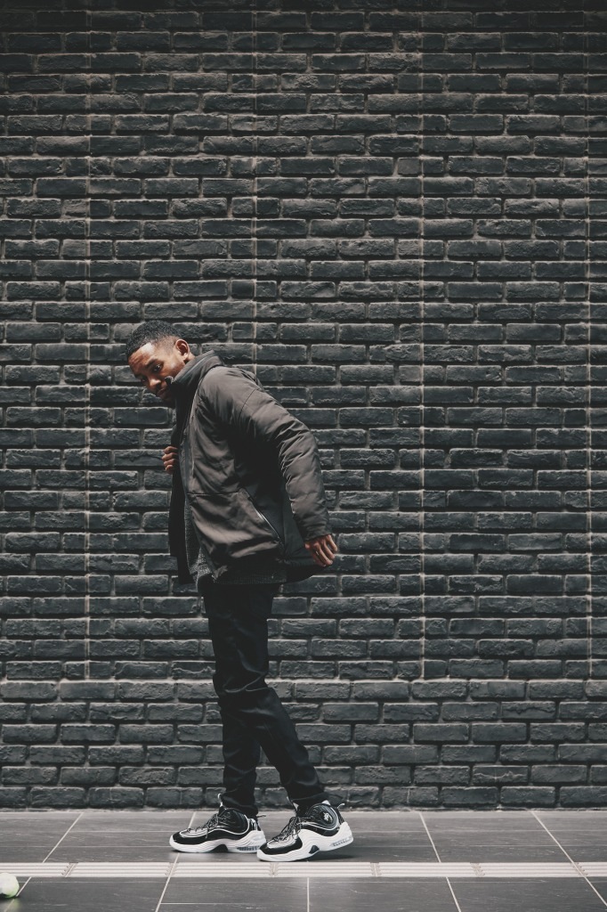 インフードダウンジャケット