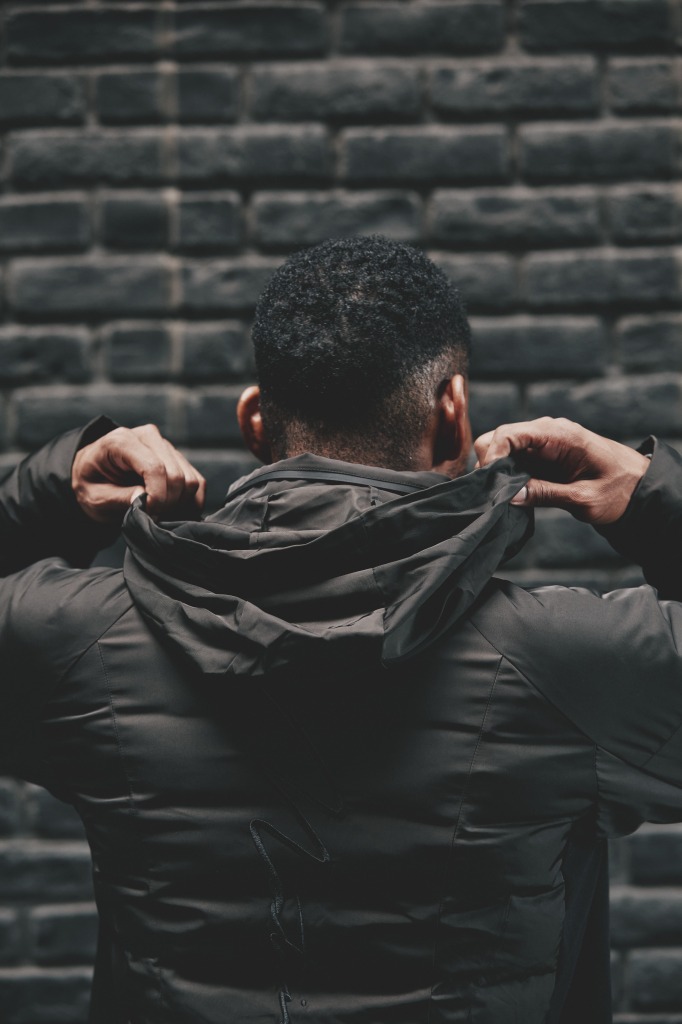 インフードダウンジャケット