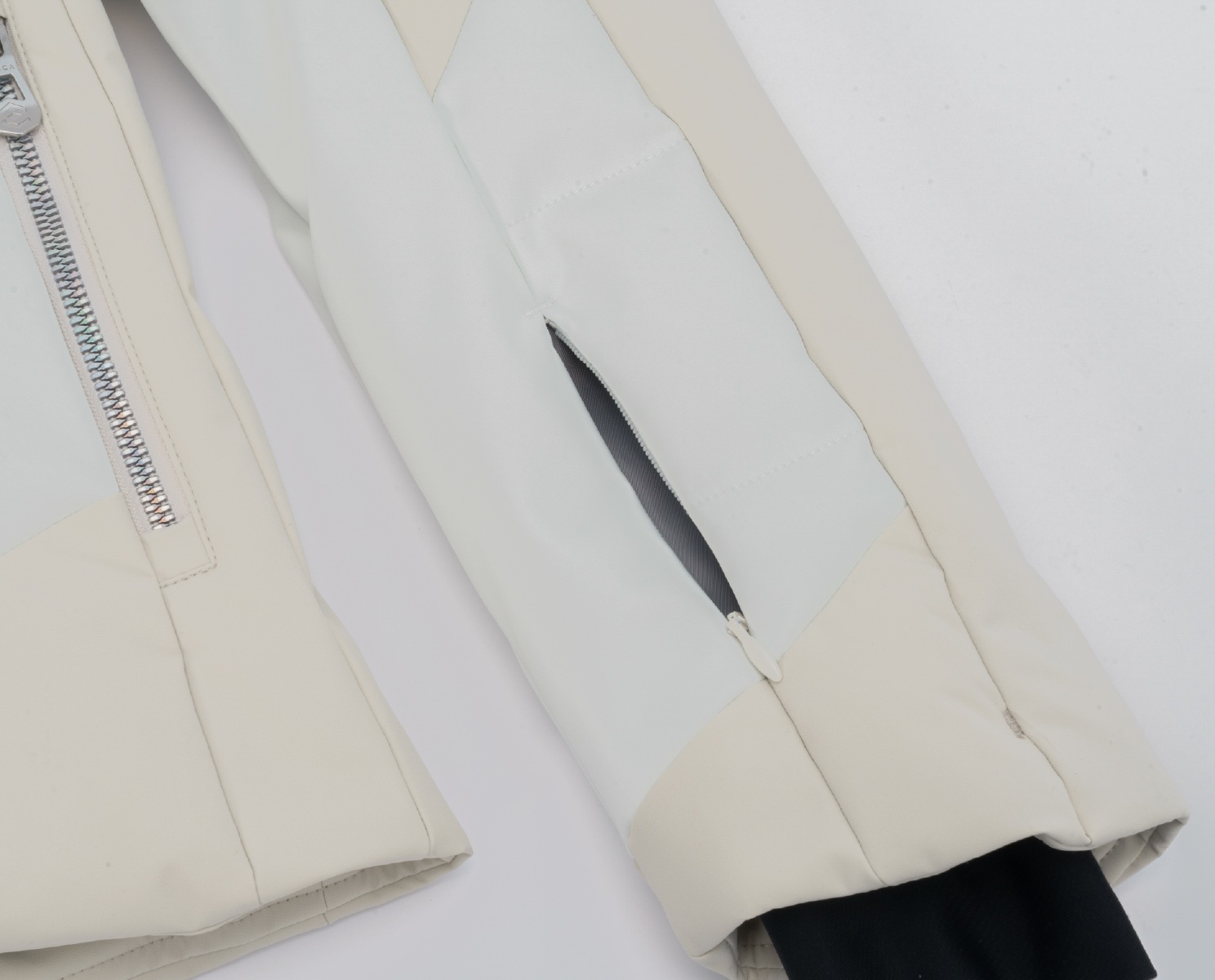 【予約販売】10月末頃のお届け　Cygnus Jacket / ZAL25OT36