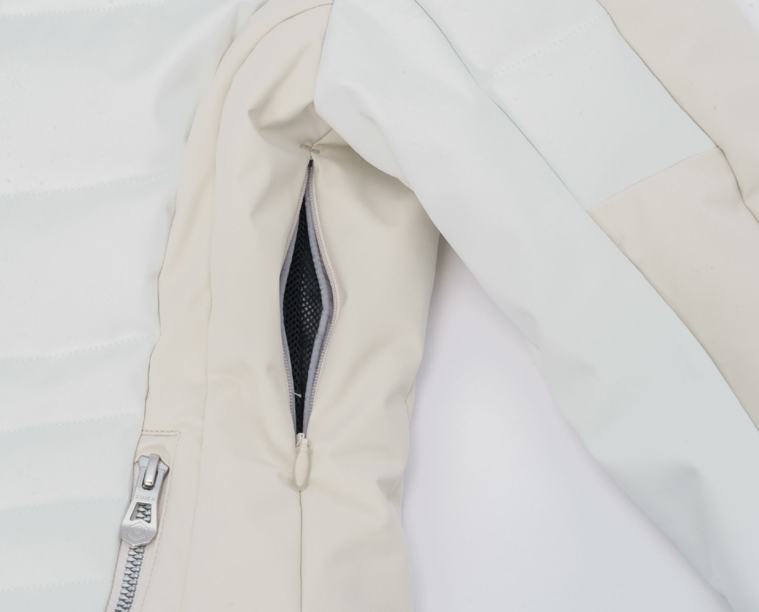 【予約販売】10月末頃のお届け　Cygnus Jacket / ZAL25OT36