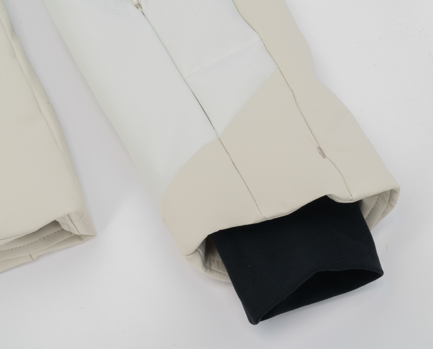 【予約販売】10月末頃のお届け　Cygnus Jacket / ZAL25OT36