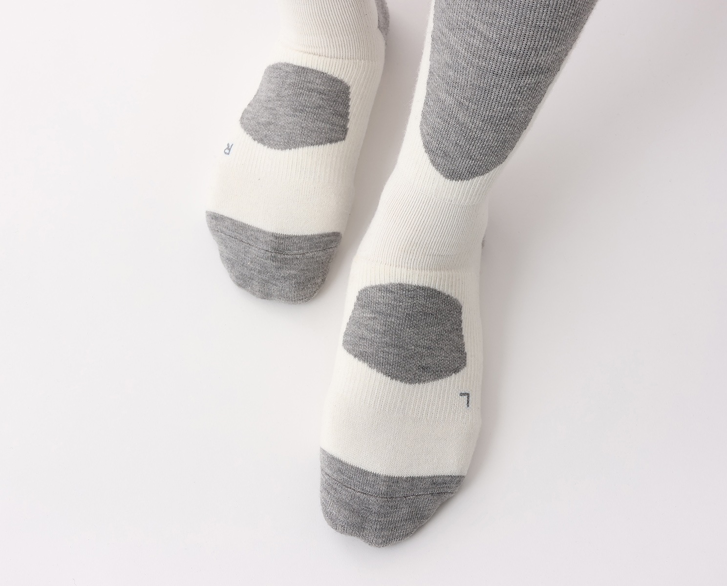 【26-28㎝グレー登場】Powder Feel Socks / ZAM21SO01