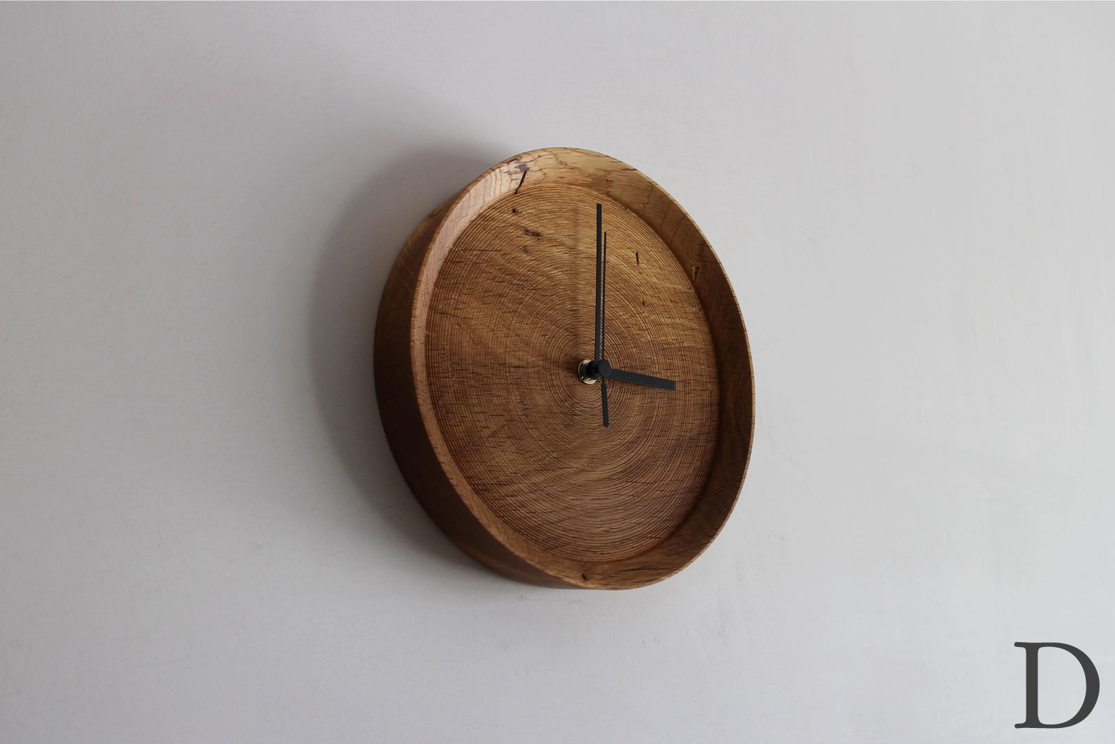 RetRe 虫喰いの壁掛け時計 丸 | zuiun onlineshop