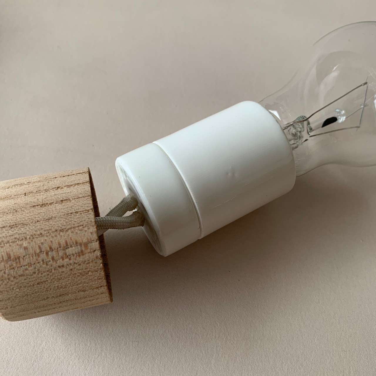 Elm Mini ｜ 楡×白磁ソケット | zuiun onlineshop